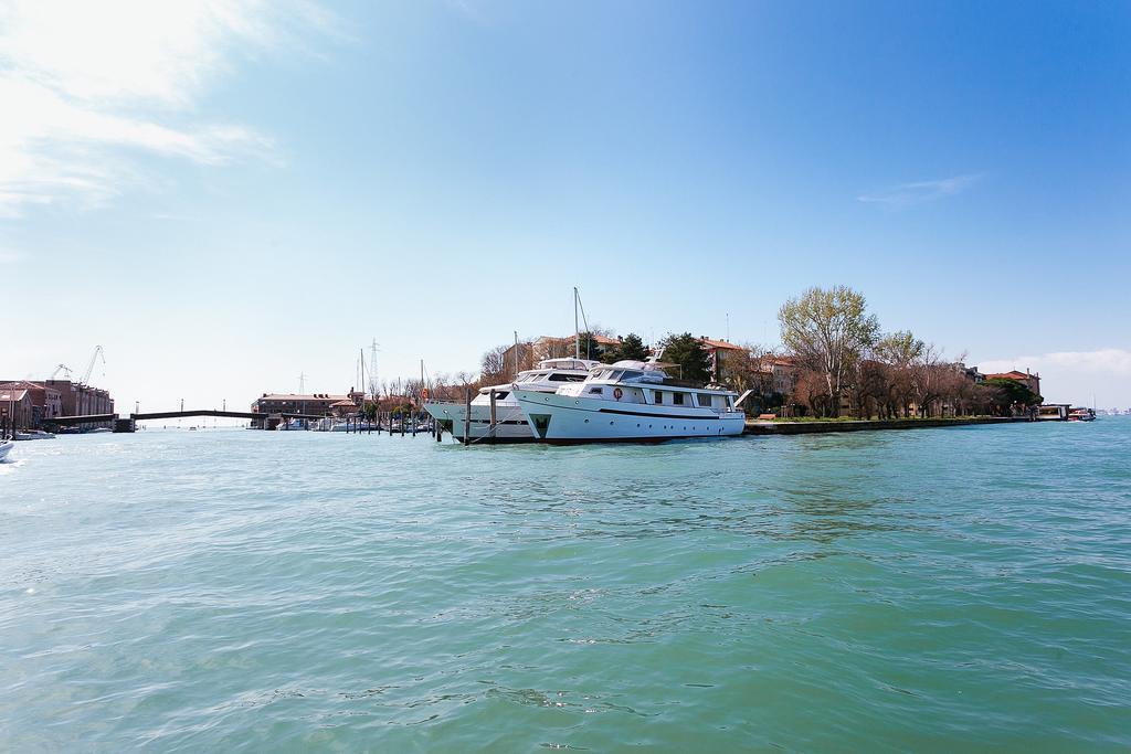 Deluxe Lagoon View Venice