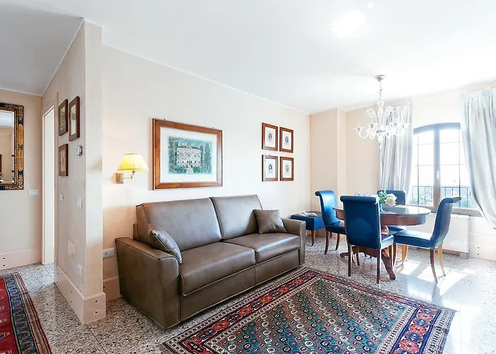 Deluxe Apartments Lagoon View